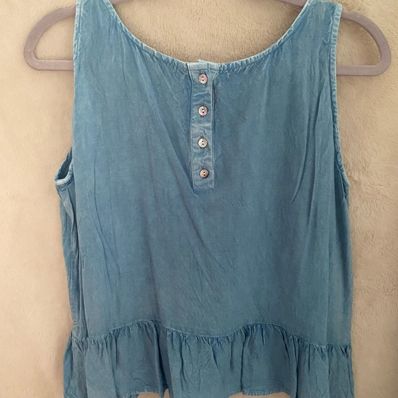 Blue tank with ruffles - Picture 2 of 2